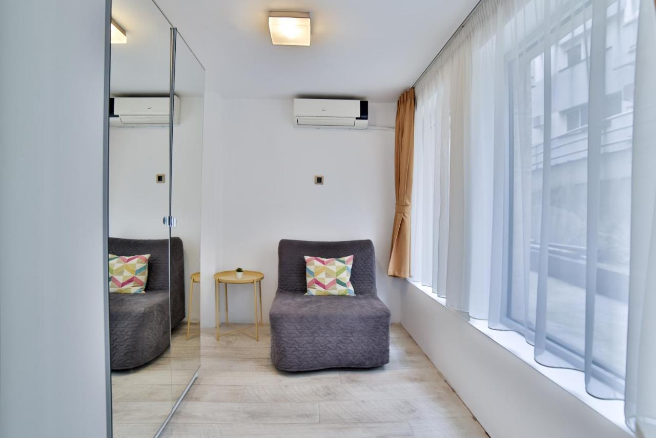 Garni House 46 Plus Belgrado Buitenkant foto