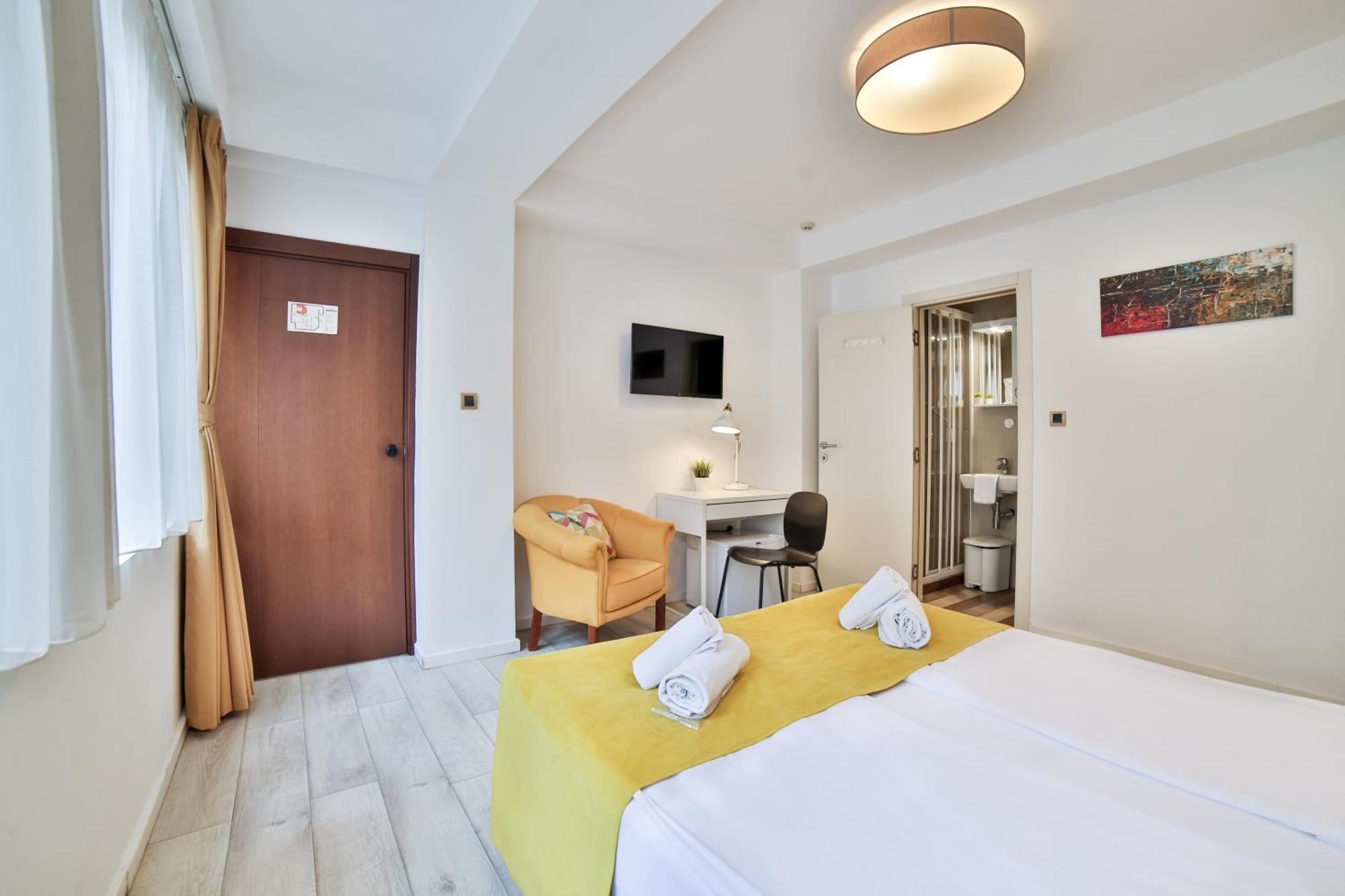 Garni House 46 Plus Belgrado Buitenkant foto
